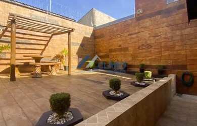 Imagem: Casa para venda com 167 m² e 5 quartos em Jardim Vânia Maria