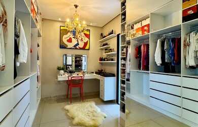 Imagem 2: Casa à venda no Residencial Castanheira, 3 suítes, gabinete, 300m2 por...