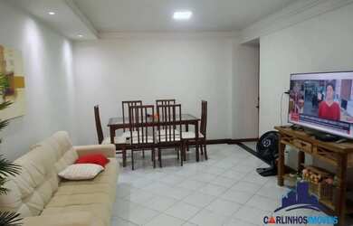 Imagem: O apartamento possui 3 Dormitórios, 2 Banheiros, 1 Vaga na