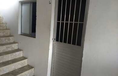 Imagem 8: Aluga-se 2 casas de 1/4. 1 Banheiroe1 Dormitório