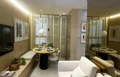 Imagem: O apartamento possui 2 Dormitórios, 1 Banheiro, 1 Vaga na garagem