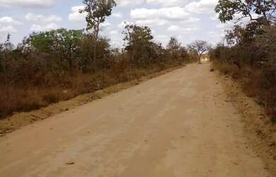 Imagem: A fazenda possui 30.000m² de Área e está localizado em Três