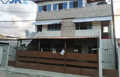 Imagem: A casa possui 2 Dormitórios, 2 Banheiros, 1 Vaga na garagem