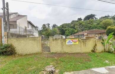 Imagem: O terreno possui 690m² de Área e está localizado em Pilarzinho