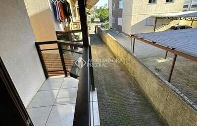 Imagem 10: Sobrado de dois andares no bairro Desvio Rizzo em Caxias do Sul