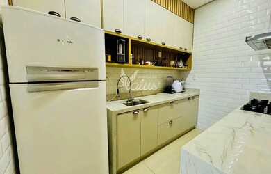 Imagem 12: Triplex com 211 m², 3 suítes plenas, área gourmet, piscina e porcelanato...