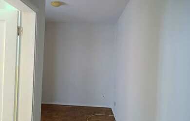 Imagem 5: APARTAMENTO NA PRAÇA SAENS PEÑA, EM FRENTE A ESTAÇÃO DO METRÔ SAENS...