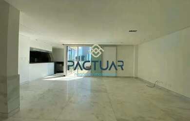 Imagem: O apartamento na cobertura possui 4 Dormitórios, 4 Banheiros