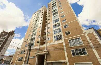 Imagem: O apartamento possui 3 Dormitórios, 1 Banheiro, 2 Vagas na