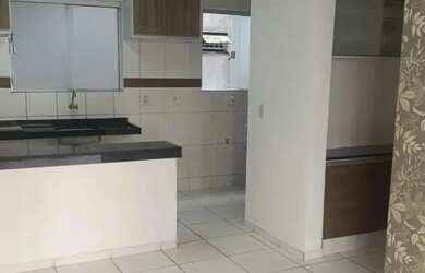 Imagem: O apartamento possui 3 Dormitórios, 1 Banheiro, 1 Vaga na garagem