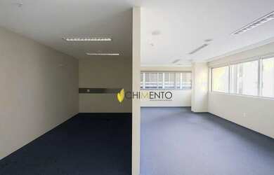 Imagem: O depósito possui 2 Vagas na garagem, 92m² de Área e está