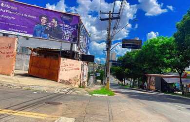 Imagem: Esquina Comercial 607,62m² (Avenida Universitária) Setor Leste