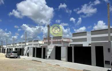 Imagem: A casa possui 2 Dormitórios, 2 Banheiros, 1 Vaga na garagem