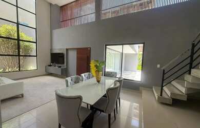 Imagem: O apartamento possui 4 Dormitórios, 5 Banheiros, 3 Vagas na