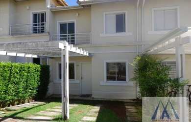 Imagem: A casa em condomínio possui 3 Dormitórios, 3 Banheiros, 1