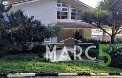 Imagem: A casa em condomínio possui 3 Dormitórios, 4 Banheiros, 3