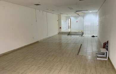 Imagem: O depósito possui 142m² de Área e está localizado em Centro