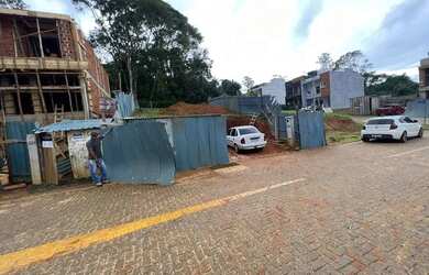 Imagem: O terreno está localizado em Jansen, Gravataí à venda por