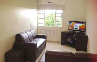 Imagem: O apartamento possui 3 Dormitórios, 1 Banheiro, 1 Vaga na garagem