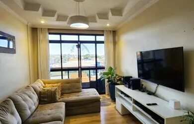 Imagem: O apartamento possui 3 Dormitórios, 2 Banheiros, 2 Vagas na