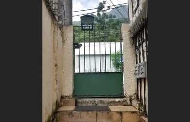 Imagem: O apartamento e possui 1 Dormitório, Suítes, 1 Banheiro