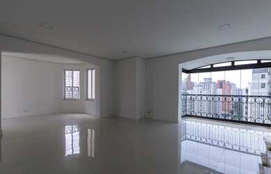 Imagem: O apartamento na cobertura possui 3 Dormitórios, 3 Banheiros