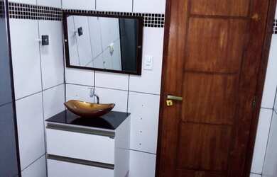 Imagem 6: Alugo casa ampla em Guadalupe - Rua do shopping