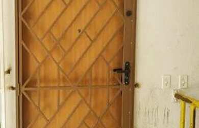 Imagem: O apartamento possui 2 Dormitórios, 1 Banheiro e está localizado