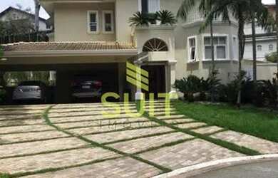 Imagem: A casa possui 5 Dormitórios, 5 Banheiros, 5 Vagas na garagem