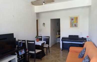 Imagem: A casa possui 3 Dormitórios, 1 Banheiro, 150m² de Área e