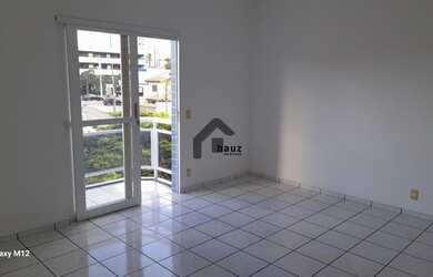 Imagem: O apartamento possui 2 Dormitórios, 1 Banheiro, 2 Vagas na