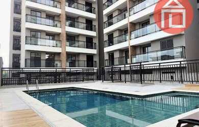 Imagem: O apartamento possui 1 Dormitório, 1 Banheiro, 1 Vaga na garagem