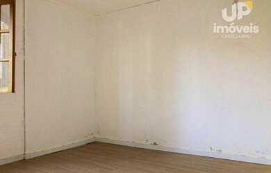 Imagem 5: Casa com 2 dormitórios à venda por R$ 380.000 ou aluguel por R$ 1.800/mês...