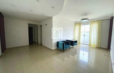 Imagem: O apartamento possui 3 Dormitórios, 2 Banheiros, 2 Vagas na