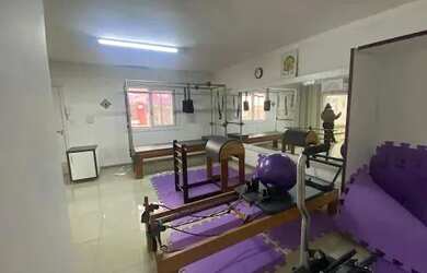 Imagem: O depósito possui 1 Vaga na garagem, 27m² de Área e está