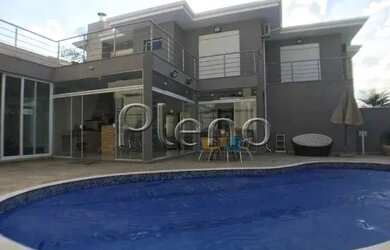 Imagem: A casa em condomínio possui 4 Dormitórios, 1 Banheiro, 4 Vagas