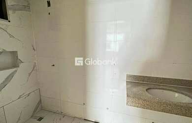 Imagem 11: Apartamento em Montes Claros, no bairro Funcionários, à venda