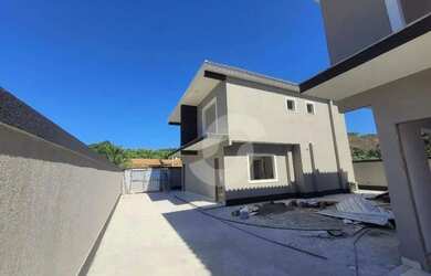 Imagem: A casa possui 2 Dormitórios, 2 Banheiros e 75m² de Área e