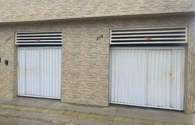 Imagem: A casa possui 2 Dormitórios, 2 Banheiros, 1 Vaga na garagem