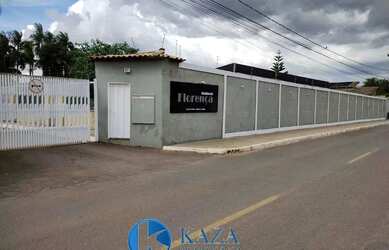 Imagem: A casa em condomínio possui 3 Dormitórios, 2 Banheiros, 2