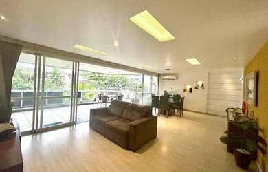 Imagem 7: Apartamento Frente e Varandão com 4 quartos à venda, 160 m² por R$...