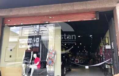 Imagem: O depósito possui 838m² de Área e está localizado em Brás