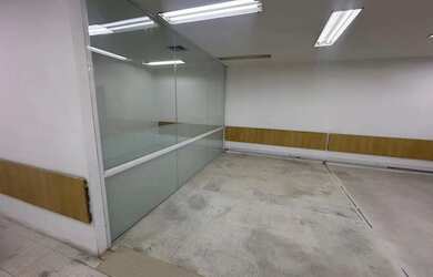 Imagem 10: Ponto comercial/Loja/Box para aluguel com 555 metros quadrados