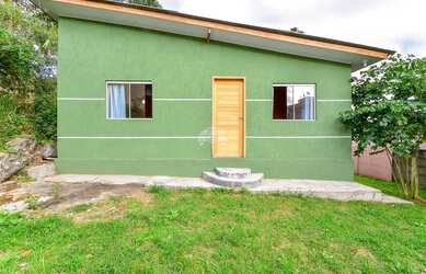 Imagem: A casa possui 4 Dormitórios, 2 Banheiros, 134m² de Área e