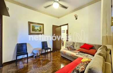 Imagem: A casa possui 3 Dormitórios, 2 Banheiros, 1 Vaga na garagem