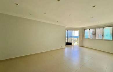 Imagem: O apartamento possui 3 Dormitórios, 3 Banheiros, 1 Vaga na