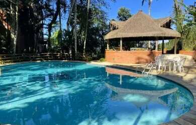 Imagem: A casa em condomínio possui 3 Dormitórios, 2 Banheiros, 3