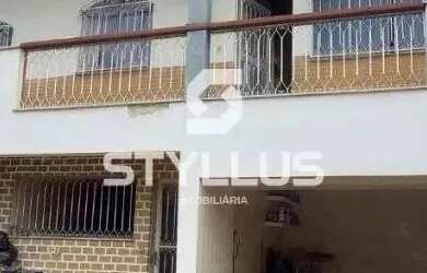 Imagem: A casa possui 5 Dormitórios, 5 Banheiros, 3 Vagas na garagem