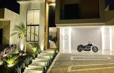 Imagem 1: Casa a venda no Condomínio Le Village em Valinho, no bairro Jardim Alto...