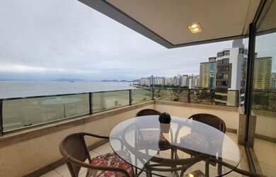 Imagem: O apartamento possui 3 Dormitórios, 4 Banheiros, 4 Vagas na